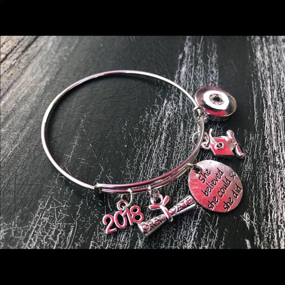 Graduation bracelet 2020 - Picture 5 of 7